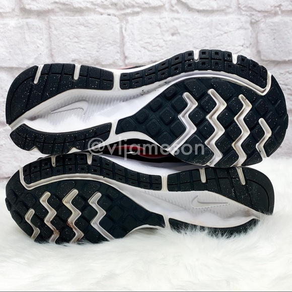 Nike Downshifter 6.0 Tennis Shoes - Picture 5 of 5